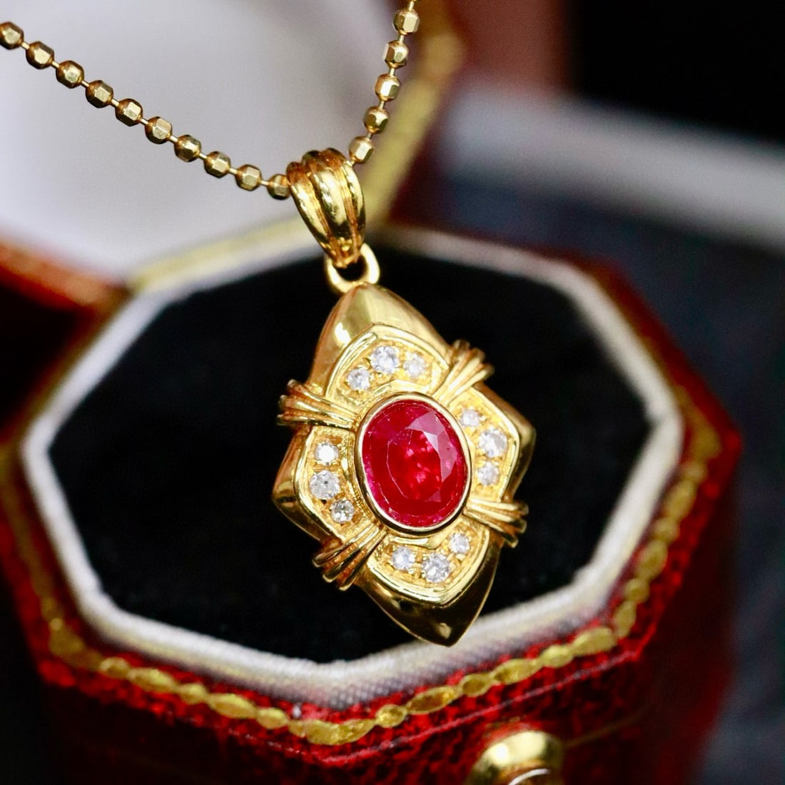 14k Gold 0.37 Ctw Natural Ruby & Diamond Pendant( Without Chain ): Ref:230987149 // gold content:14k gold // main gemstone:ruby // shape:oval // carat weight:0. 32ct // clarity grade:vs-si // color:red // treatment:natural // cut grade:g // // adjacent gemstone 2 :