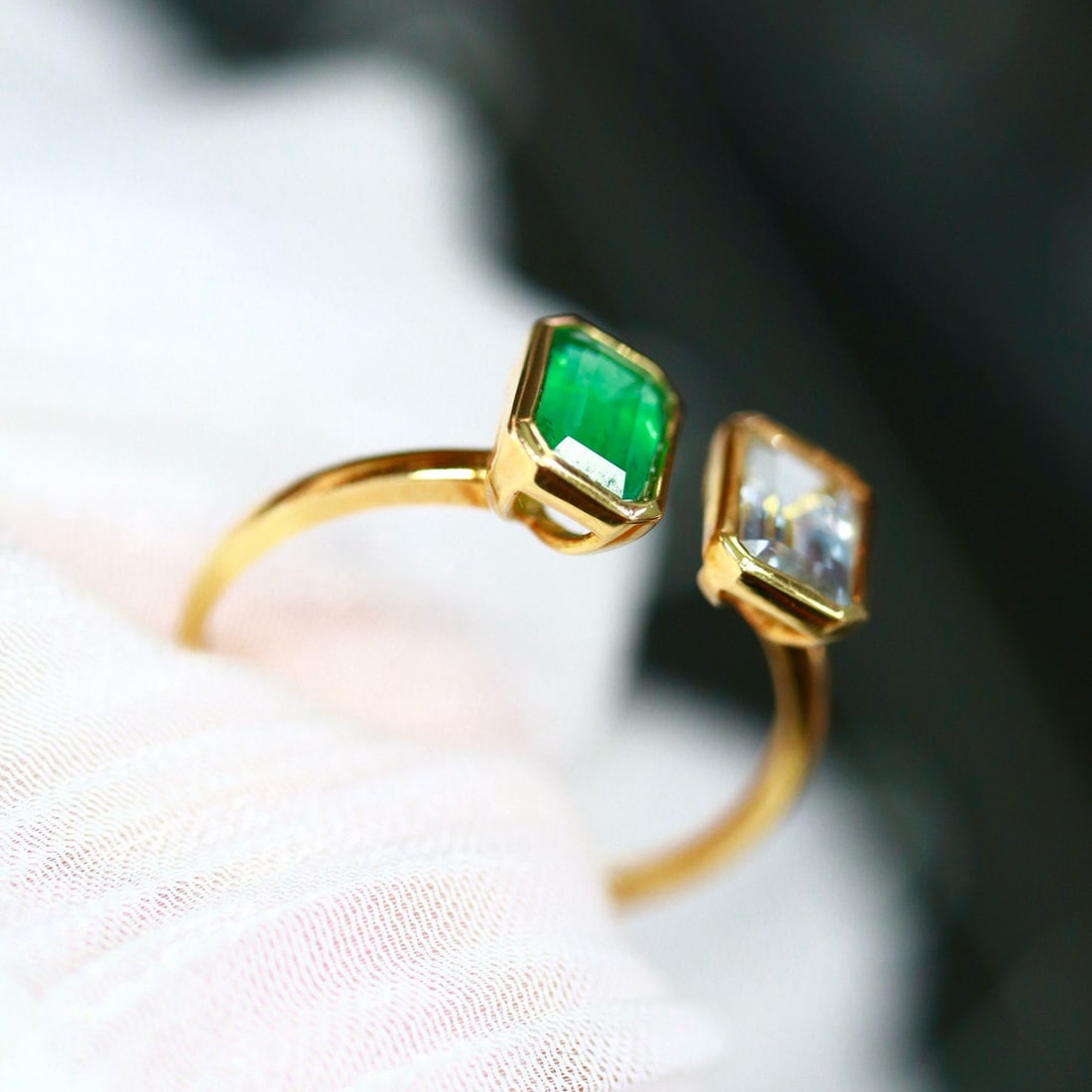 14k Gold 1.14 Ctw Natural Emerald & Aquamarine Ring - 5
