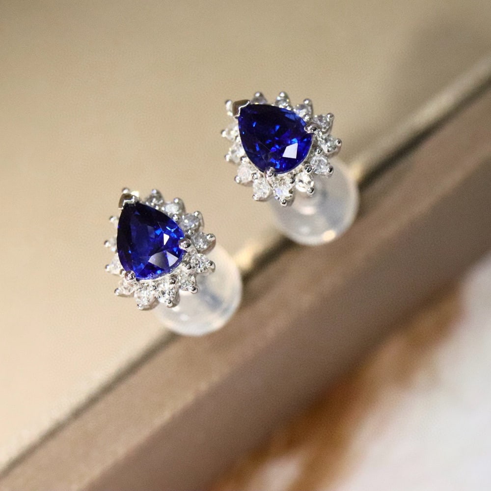 14k Gold 0.87 Ctw Natural Sapphire & Diamond Earrings - 4