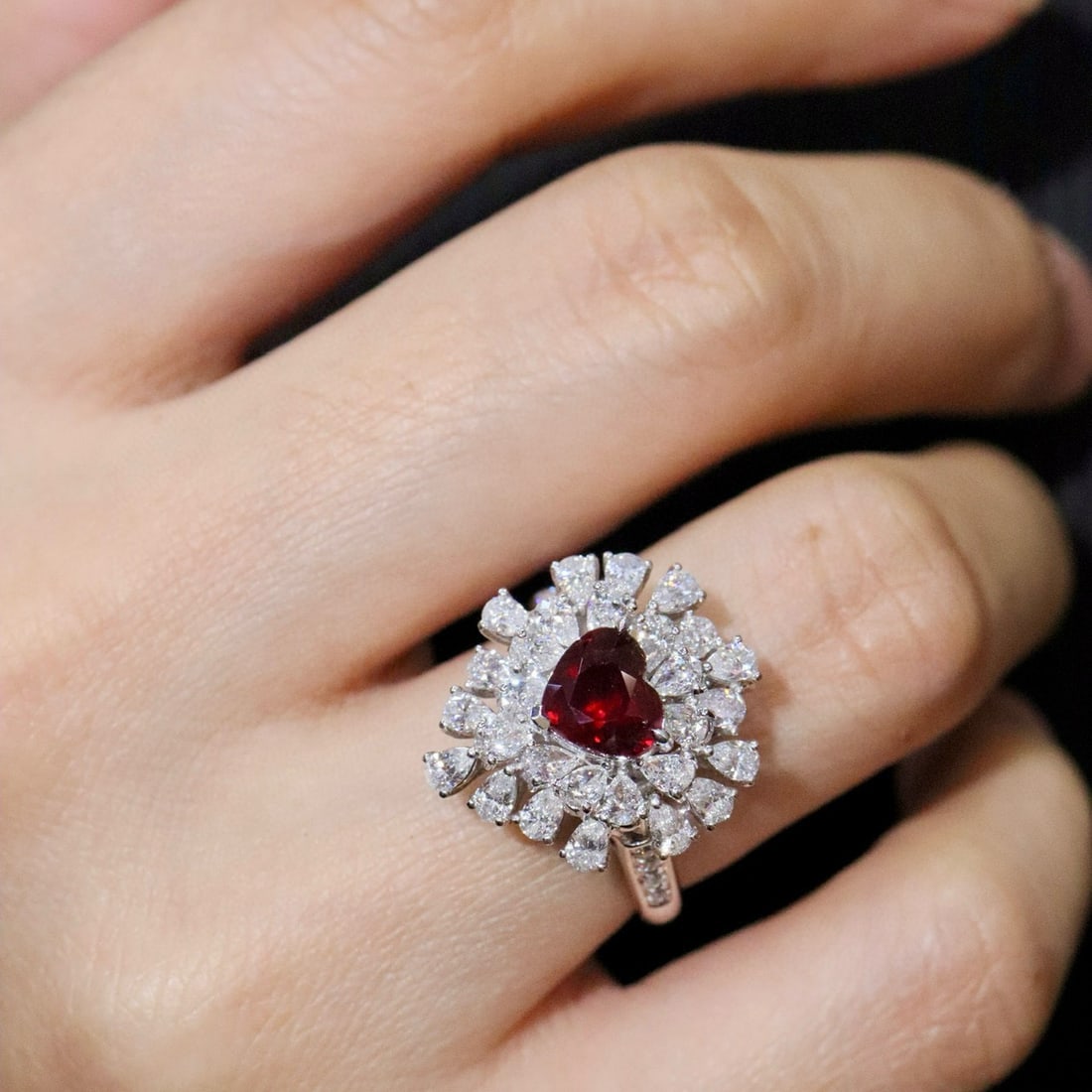 14k Gold 1.77 Ctw Natural Ruby & Diamond Ring - 3