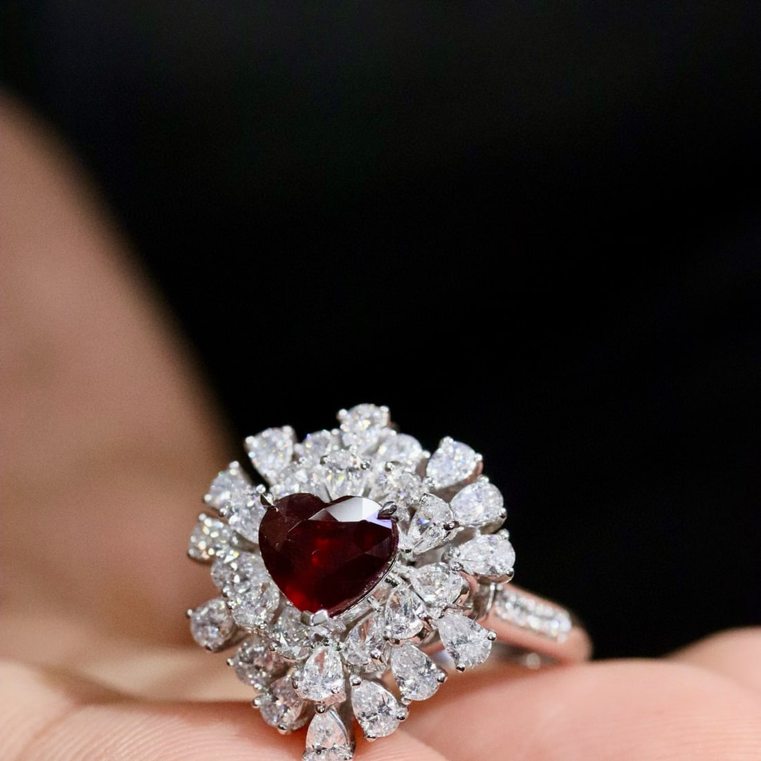 14k Gold 1.77 Ctw Natural Ruby & Diamond Ring - 6