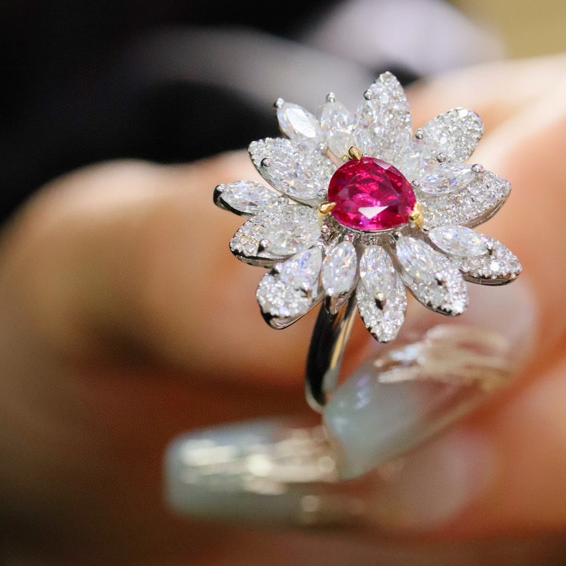 14k Gold 0.79 Ctw Natural Ruby & Diamond Ring - 2