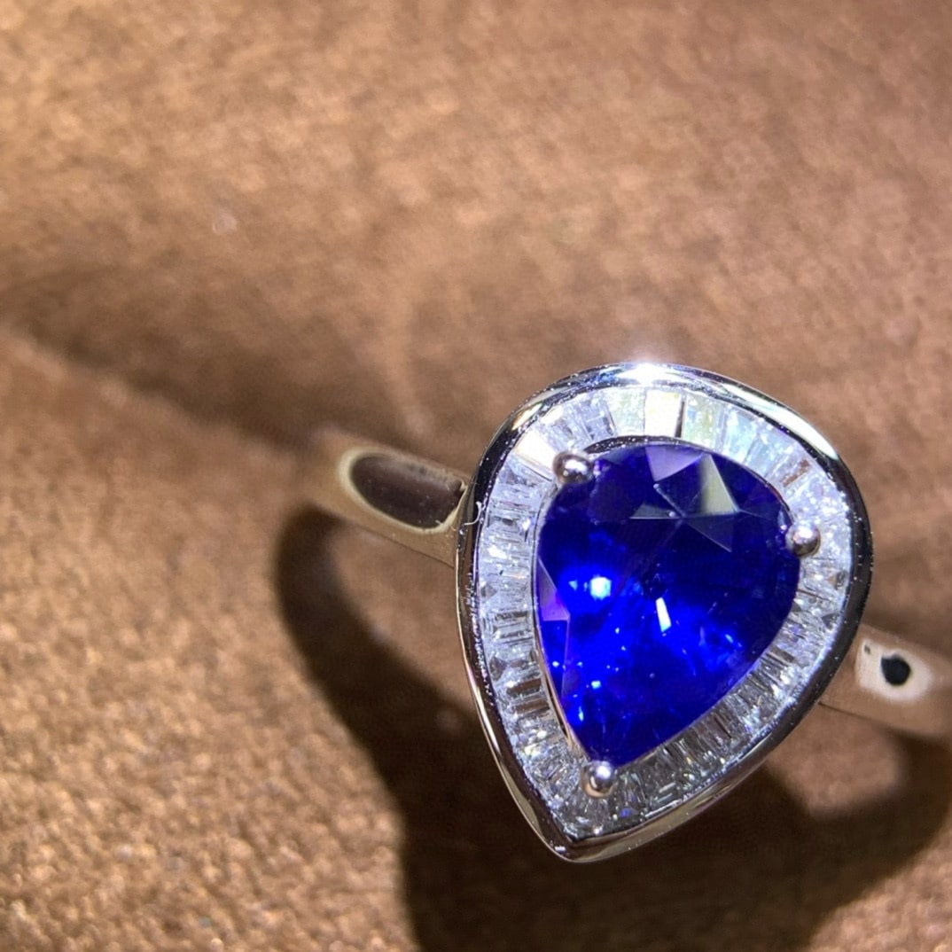 14k Gold 1.55 Ctw Natural Sapphire & Diamond Ring - 6