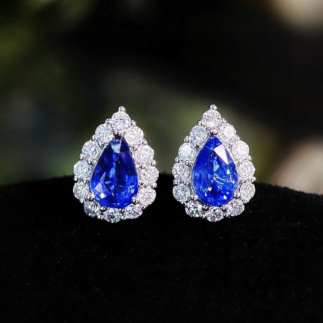 14k Gold 1 Ct Natural Sapphire & Diamond Earrings - 3