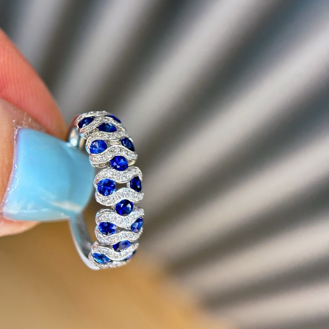 14k Gold 0.80 Ct Natural Sapphire & Diamond Ring - 4