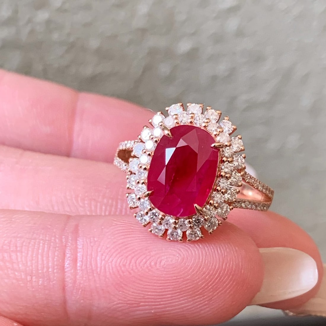 14k Gold 4.06 Ctw Natural Ruby & Diamond Ring - 2