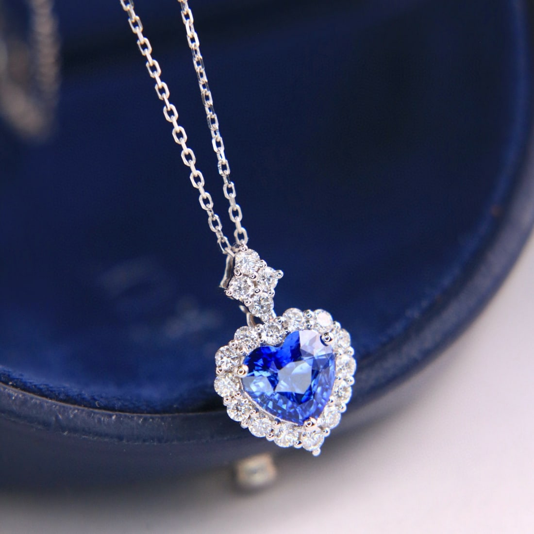 14k Gold 1.54 Ctw Natural Sapphire & Diamond Pendant( Without Chain ) - 4