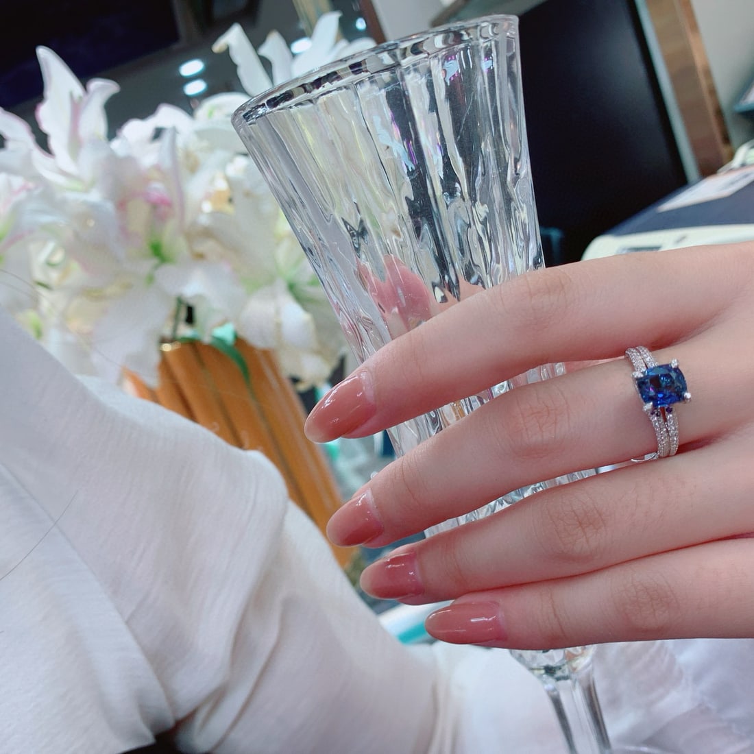 14k Gold 2.80 Ctw Natural Sapphire & Diamond Ring - 6