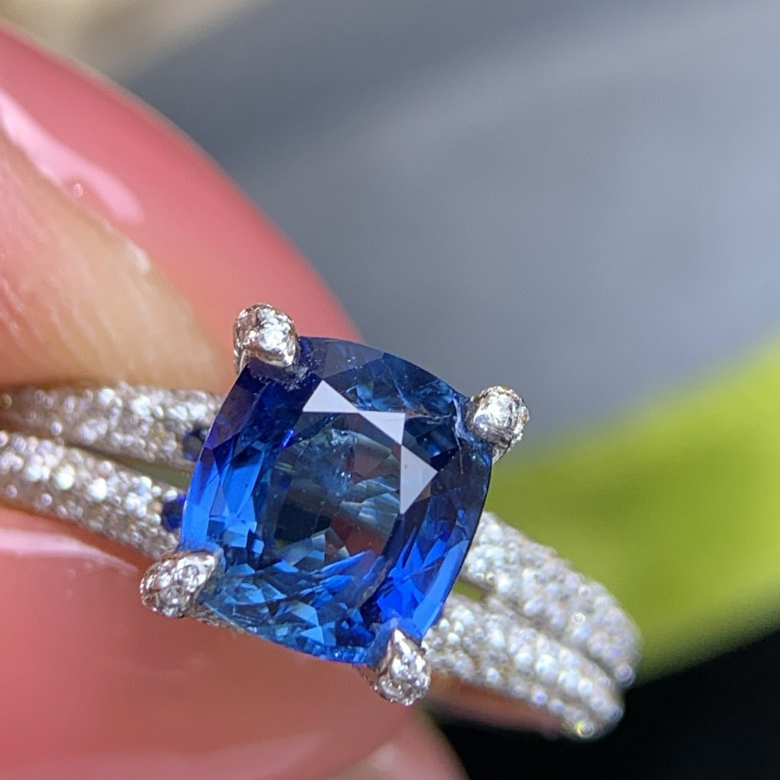 14k Gold 2.80 Ctw Natural Sapphire & Diamond Ring - 8