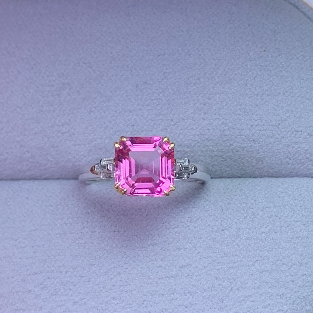 14k Gold 3.04 Ctw Natural Tourmaline & Diamond Ring: Ref:230987211 // gold content:14k gold // ring size:7. 25us // // main gemstone:tourmaline // shape:asscher // carat weight:2. 86ct // color:pink // treatment:natural // cut grade:g // // adjacent gem