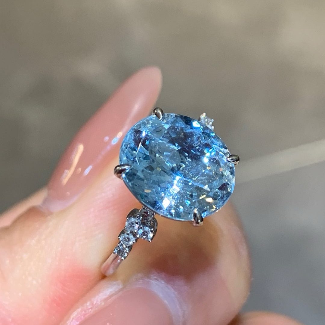 14k Gold 3.83 Ctw Natural Aquamarine & Diamond Ring - 2