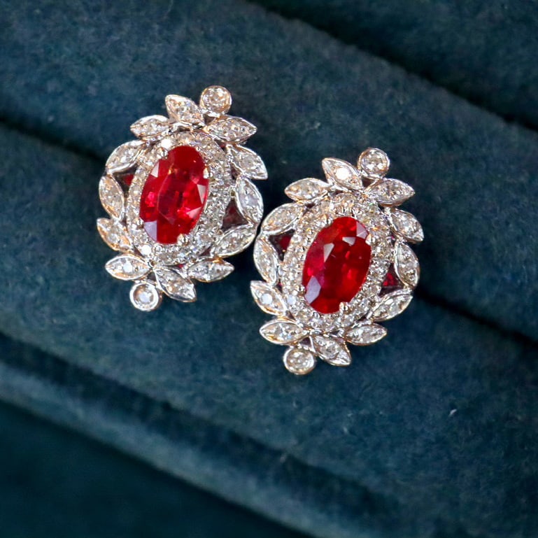 14k Gold 0.7 Ctw Natural Ruby & Diamond Earrings - 3