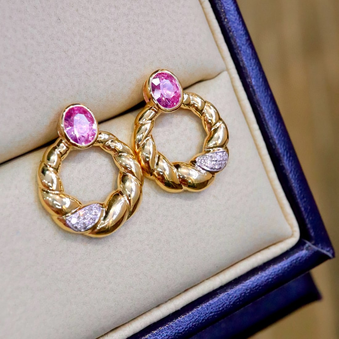 14k Gold 0.79 Ctw Natural Sapphire & Diamond Earrings - 5