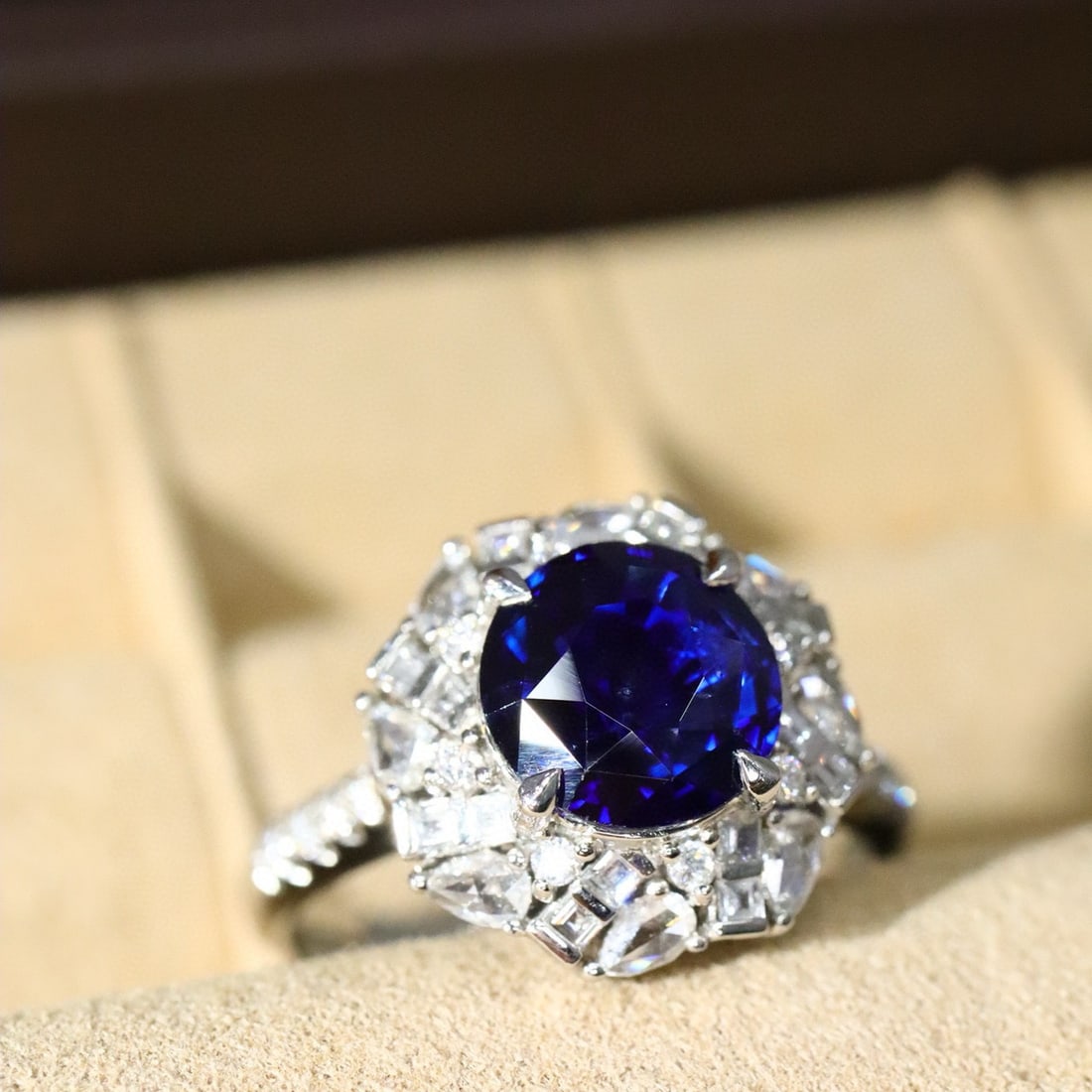 14k Gold 2.85 Ctw Natural Sapphire & Diamond Ring - 3