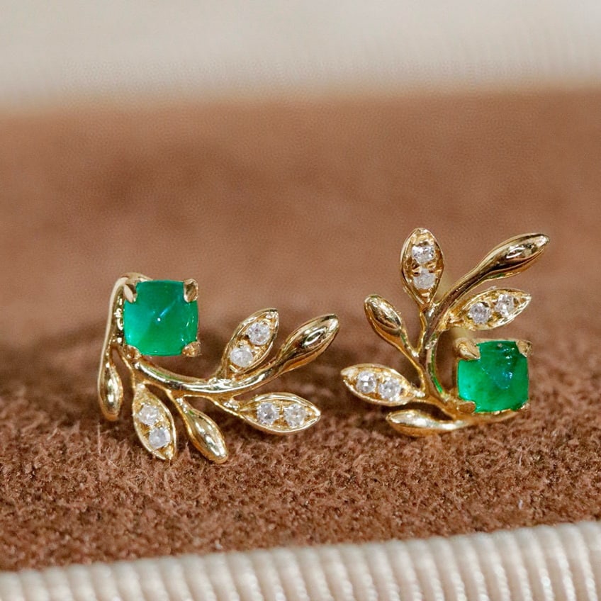 14k Gold 0.39 Ctw Natural Emerald & Diamond Earrings - 6