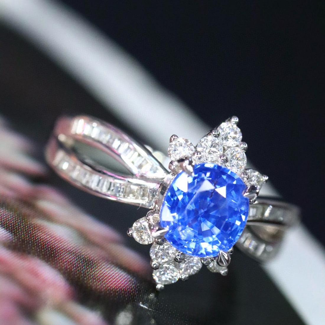 14k Gold 1.53 Ctw Natural Sapphire & Diamond Ring - 4