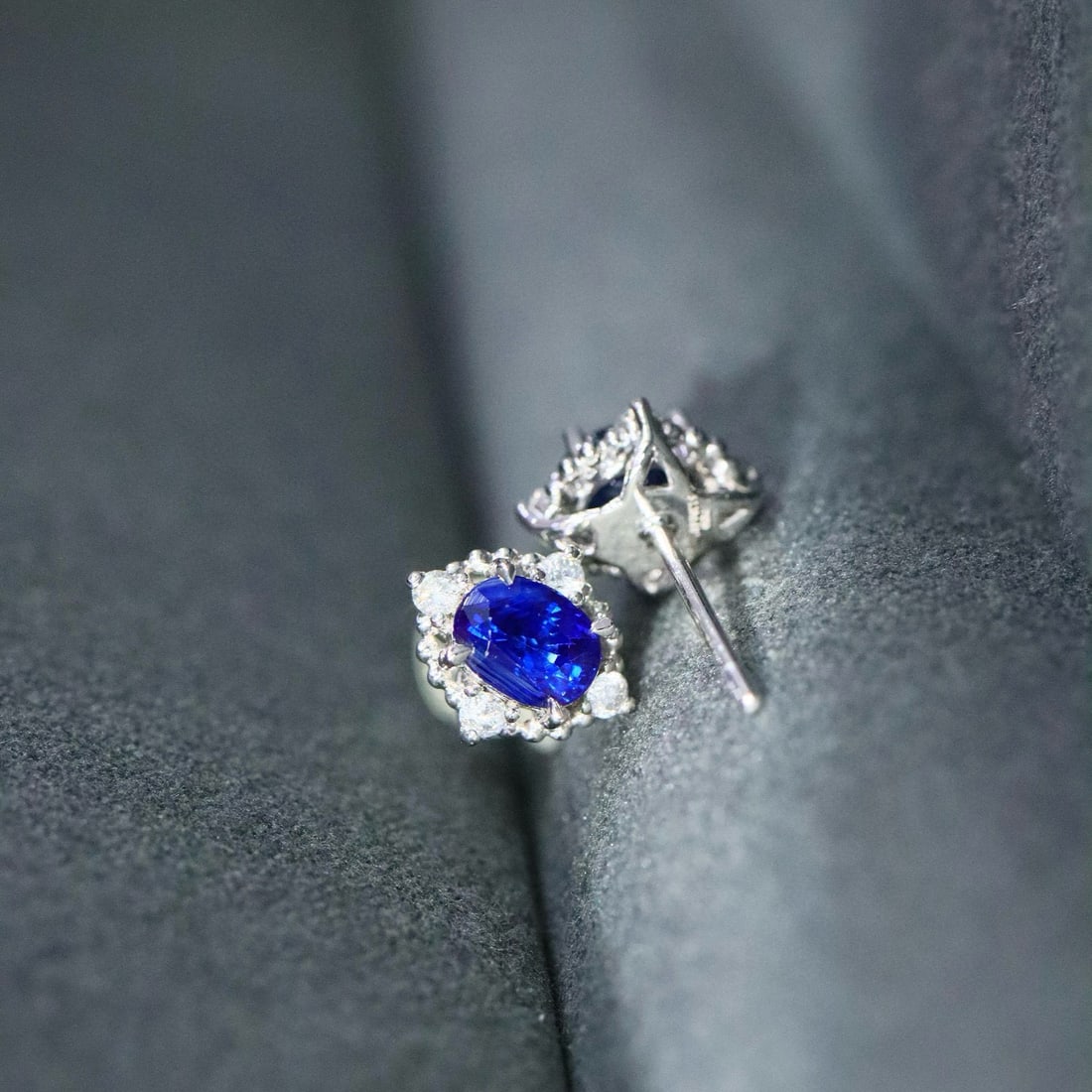 14k Gold 1.11 Ctw Natural Sapphire & Diamond Earrings - 3