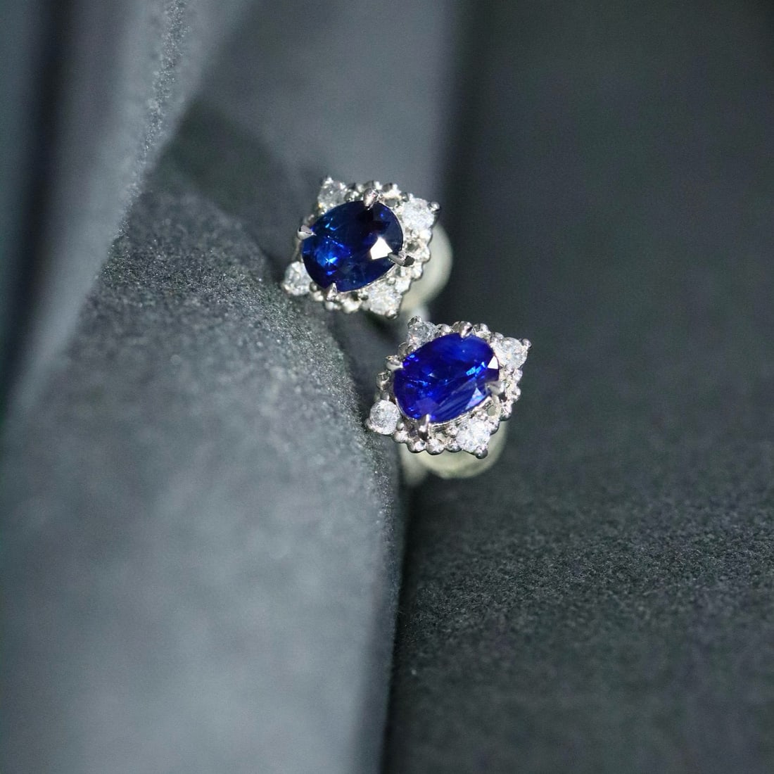14k Gold 1.11 Ctw Natural Sapphire & Diamond Earrings - 4