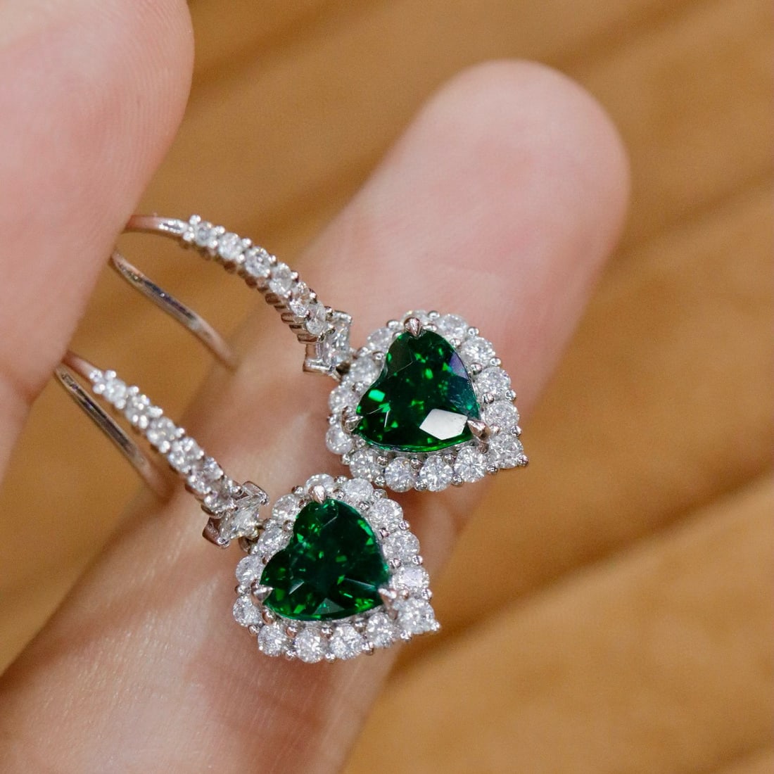 14k Gold 3.10 Ctw Natural Tsavorite & Diamond Earrings - 5