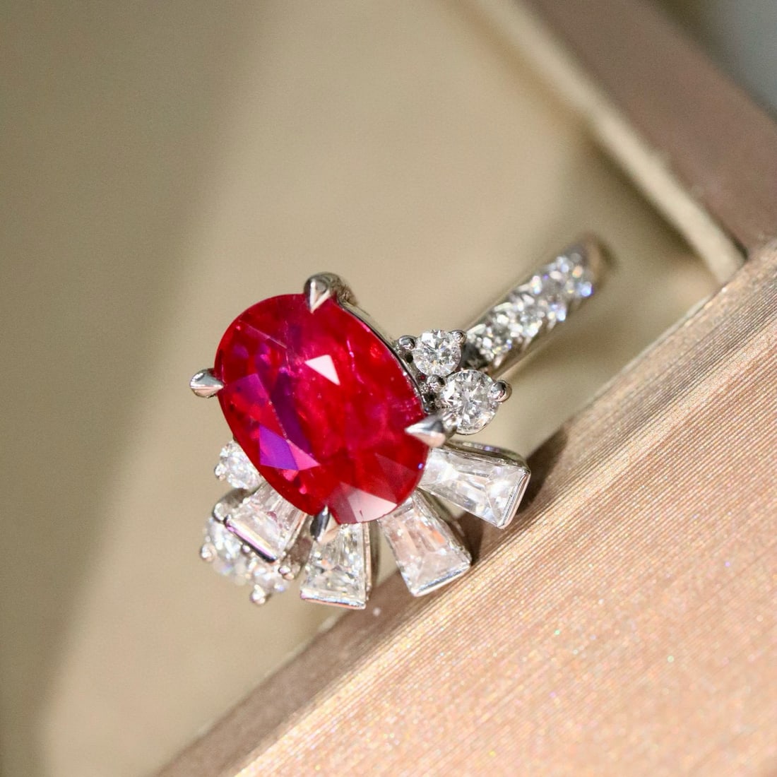 14k Gold 2.59 Ctw Natural Ruby & Diamond Ring: Ref:230987246 // gold content:14k gold // ring size:7. 25us // // main gemstone:ruby // shape:oval // carat weight:2. 0ct // color:red // treatment:natural // cut grade:g // // adjacent gemstone 2 : d
