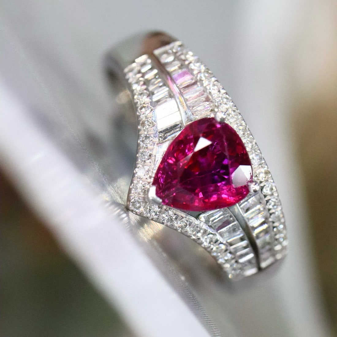 14k Gold 1.39 Ctw Natural Ruby & Diamond Ring - 2