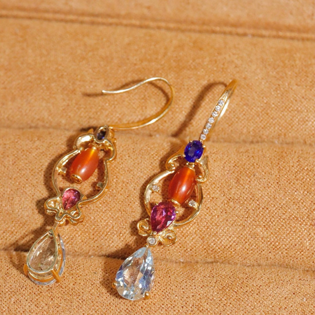 14k Gold 4.74 Ctw Natural Aquamarine & Sapphire Earrings - 2