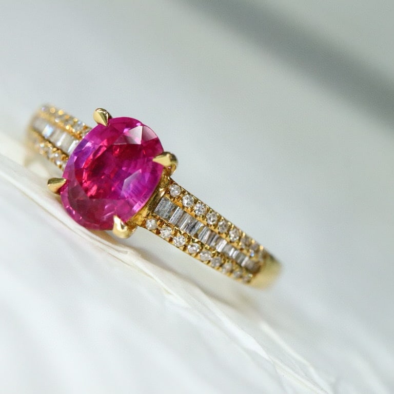 14k Gold 1.26 Ctw Natural Ruby & Diamond Ring - 6