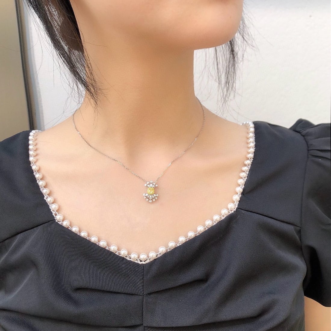 14k Gold 0.34 Ctw Natural Yellow Diamond & Diamond Necklace - 4