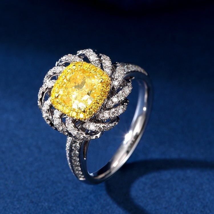 14k Gold 2.52 Ctw Natural Yellow Diamond & Diamond Ring: Ref:230988006 // gold content:14k gold // ring size:7. 25us // // main gemstone:yellow diamond // shape:cushion // carat weight:1. 53ct // color:yellow // treatment:natural // // adjacent gemstone 2 :