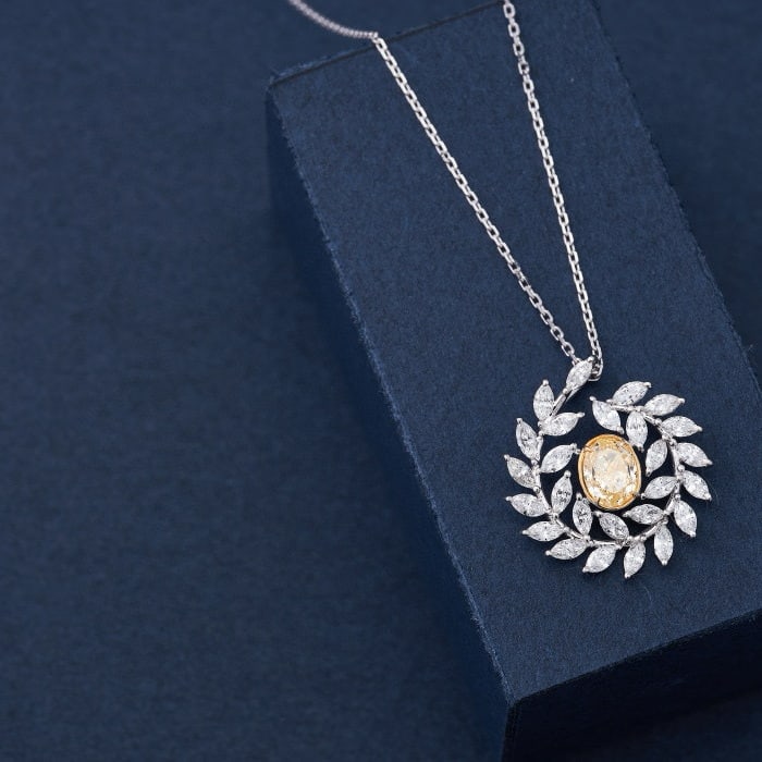 14k Gold 1.65 Ctw Natural Yellow Diamond & Diamond Pendant( Without Chain ): Ref:230988039 // gold content:14k gold // main gemstone:yellow diamond // shape:oval // carat weight:0. 72ct // color:yellow // treatment:natural // // adjacent gemstone 2 : diamond // shape:marquise
