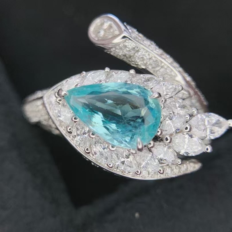 14k Gold 2.27 Ctw Natural Paraiba Tourmaline & Diamond Ring - 3