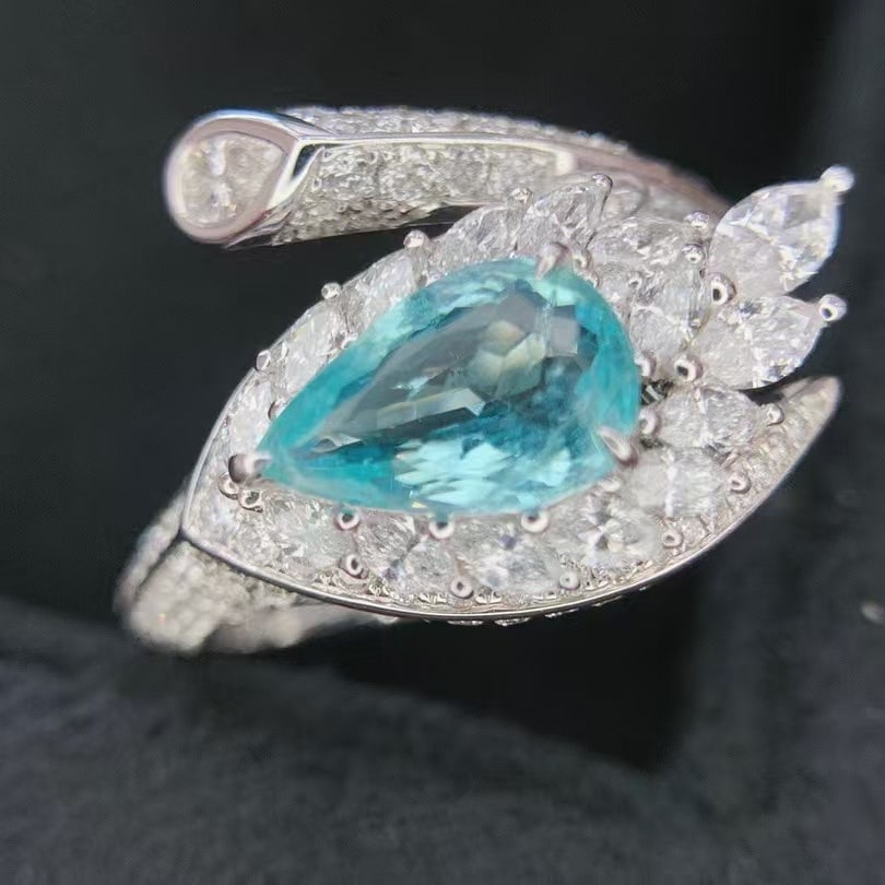 14k Gold 2.27 Ctw Natural Paraiba Tourmaline & Diamond Ring - 4