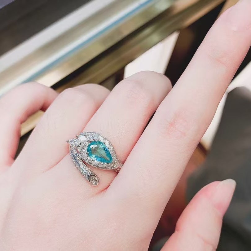 14k Gold 2.27 Ctw Natural Paraiba Tourmaline & Diamond Ring - 6