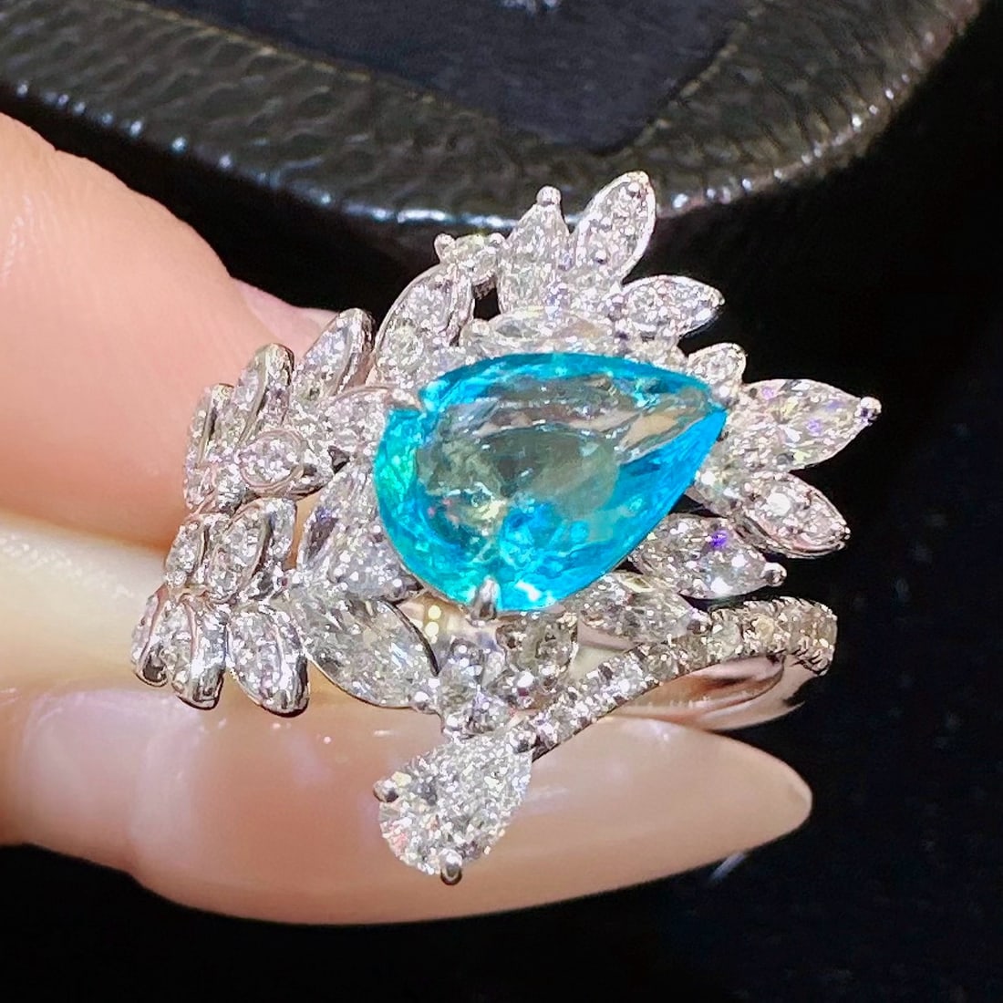 14k Gold 2.09 Ctw Natural Paraiba Tourmaline & Diamond Ring - 2