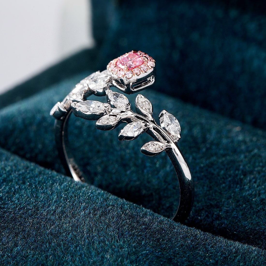 14k Gold 0.39 Ctw Natural Pink Diamond & Diamond Ring - 2