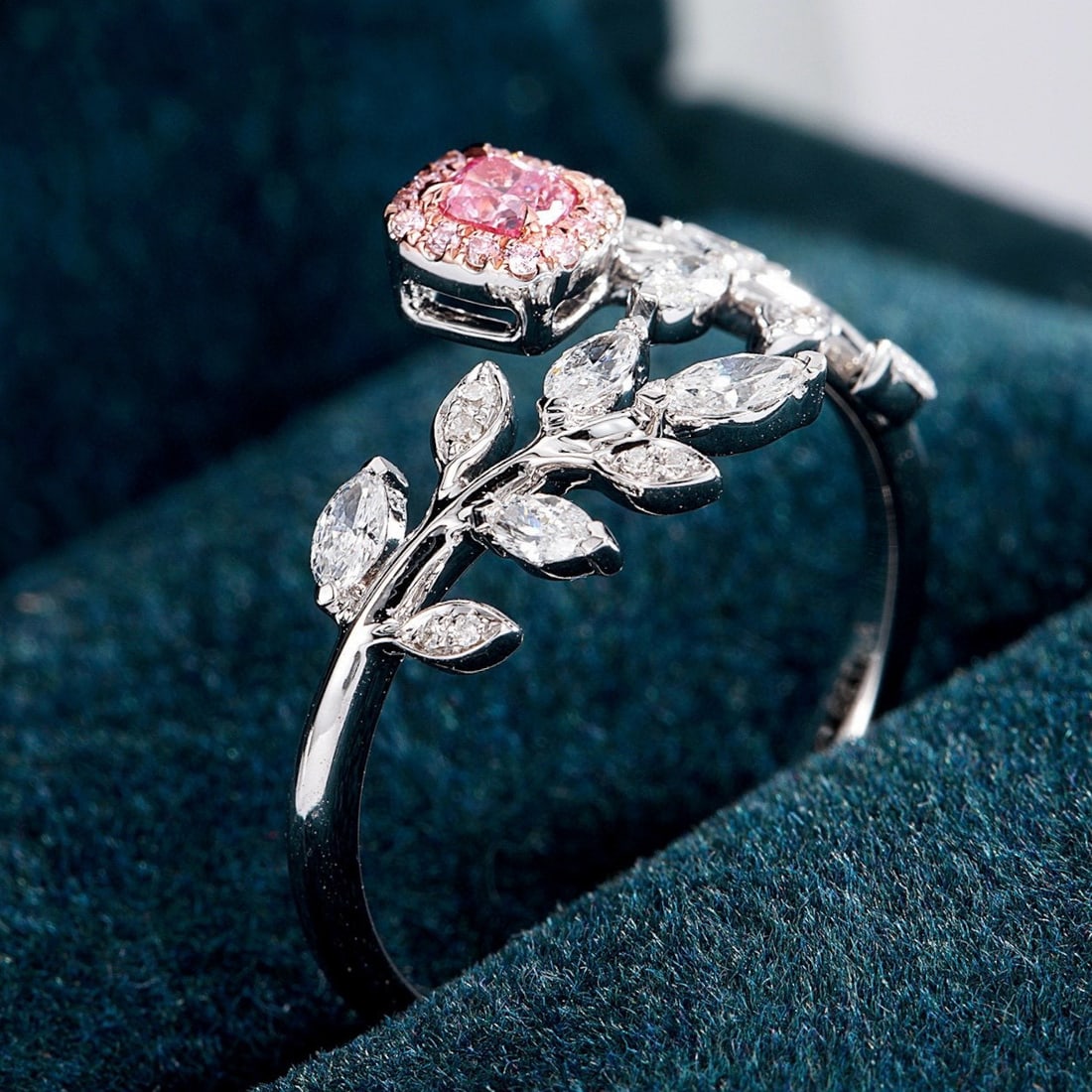 14k Gold 0.39 Ctw Natural Pink Diamond & Diamond Ring - 4