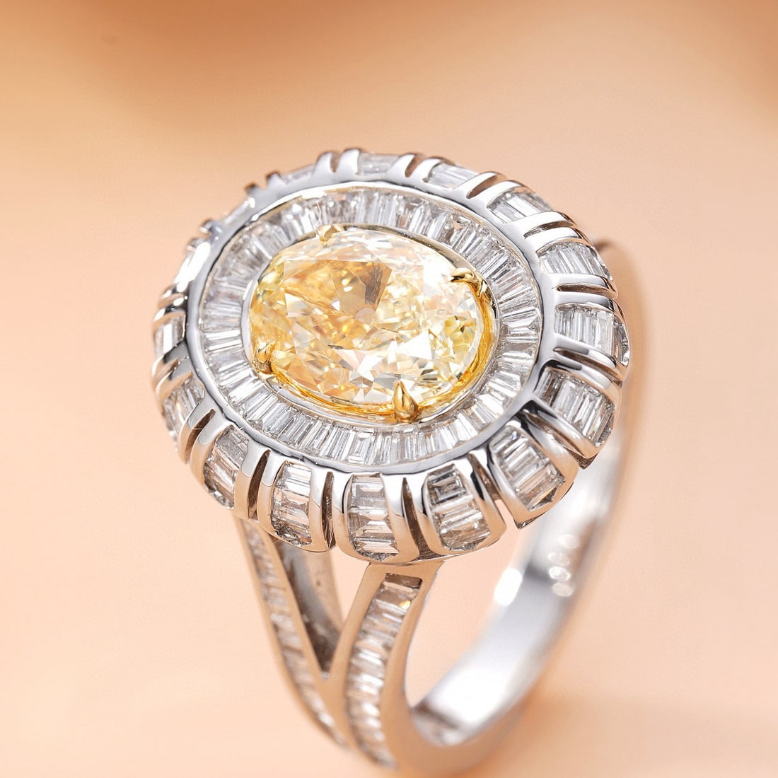 14k Gold 2.73 Ctw Natural Yellow Diamond & Diamond Ring: Ref:230988057 // gold content:14k gold // ring size:7. 25us // // main gemstone:yellow diamond // shape:oval // carat weight:1. 75ct // color:yellow // treatment:natural // // adjacent gemstone 2 : di