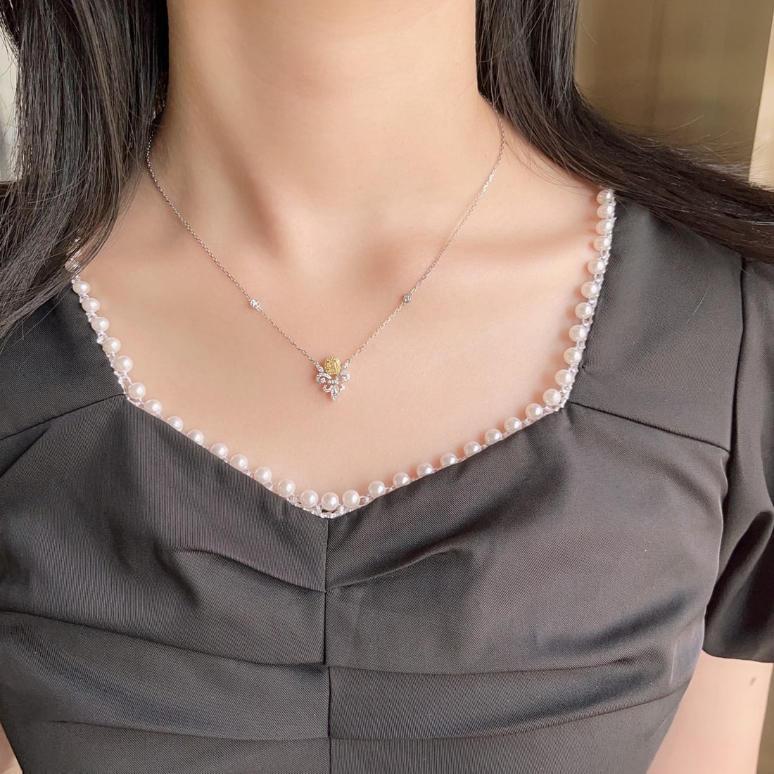 14k Gold 0.53 Ctw Natural Yellow Diamond & Diamond Necklace - 4
