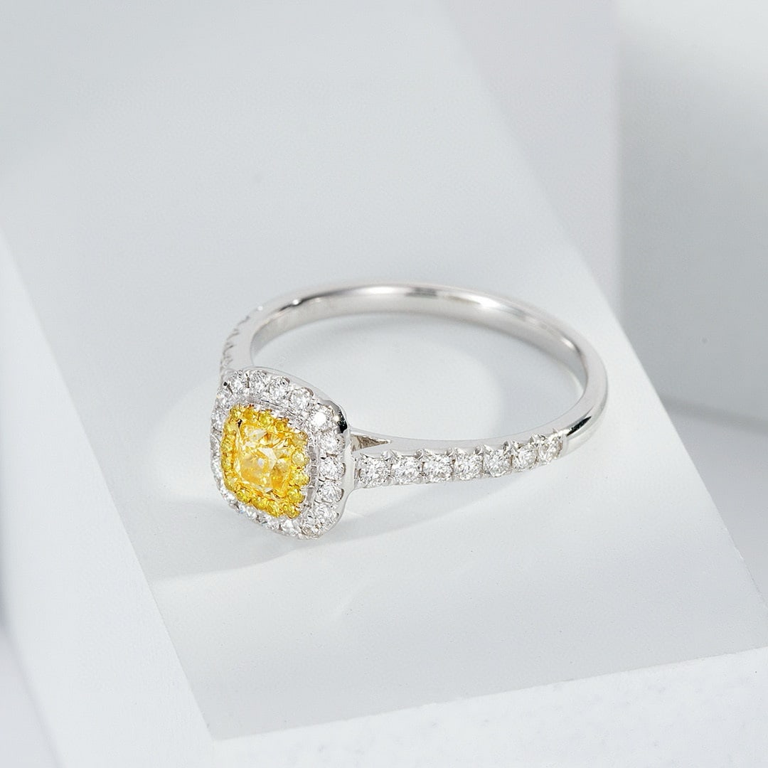 14k Gold 0.72 Ctw Natural Yellow Diamond & Diamond Ring - 3