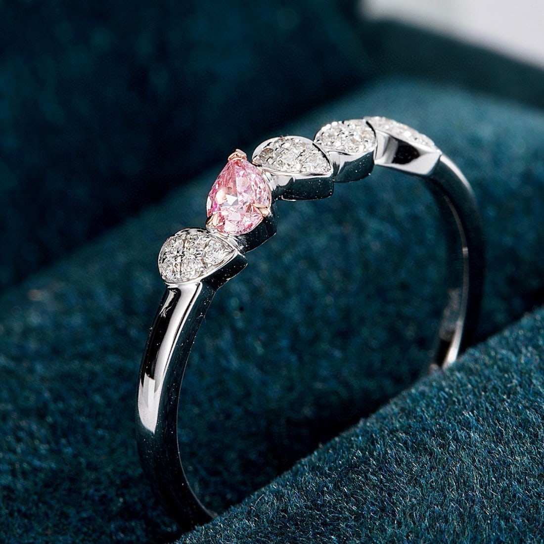 14k Gold 0.18 Ctw Natural Pink Diamond & Diamond Ring: Ref:230988082 // gold content:14k gold // ring size:7. 25us // // main gemstone:pink diamond // shape:pear // carat weight:0. 1ct // color:pink // treatment:natural // // adjacent gemstone 2 :