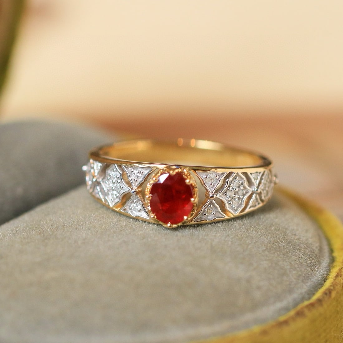 14k Gold 0.66 Ctw Natural Ruby & Diamond Ring: Ref:230988102 // gold content:14k gold // ring size:7. 25us // // main gemstone:ruby // shape:oval // carat weight:0. 55ct // color:pigeonblood red // treatment:natural // // adjacent gemstone 2 :