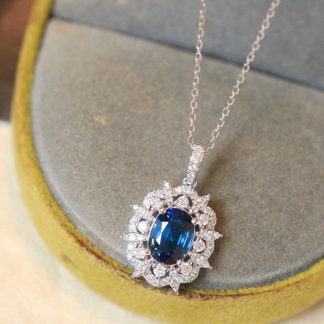 14k Gold 1.89 Ctw Natural Sapphire & Diamond Pendant( Without Chain ): Ref:230988120 // gold content:14k gold // main gemstone:sapphire // shape:oval // carat weight:1. 49ct // color:blue // treatment:natural // // adjacent gemstone 2 : diamond // shape:round // carat