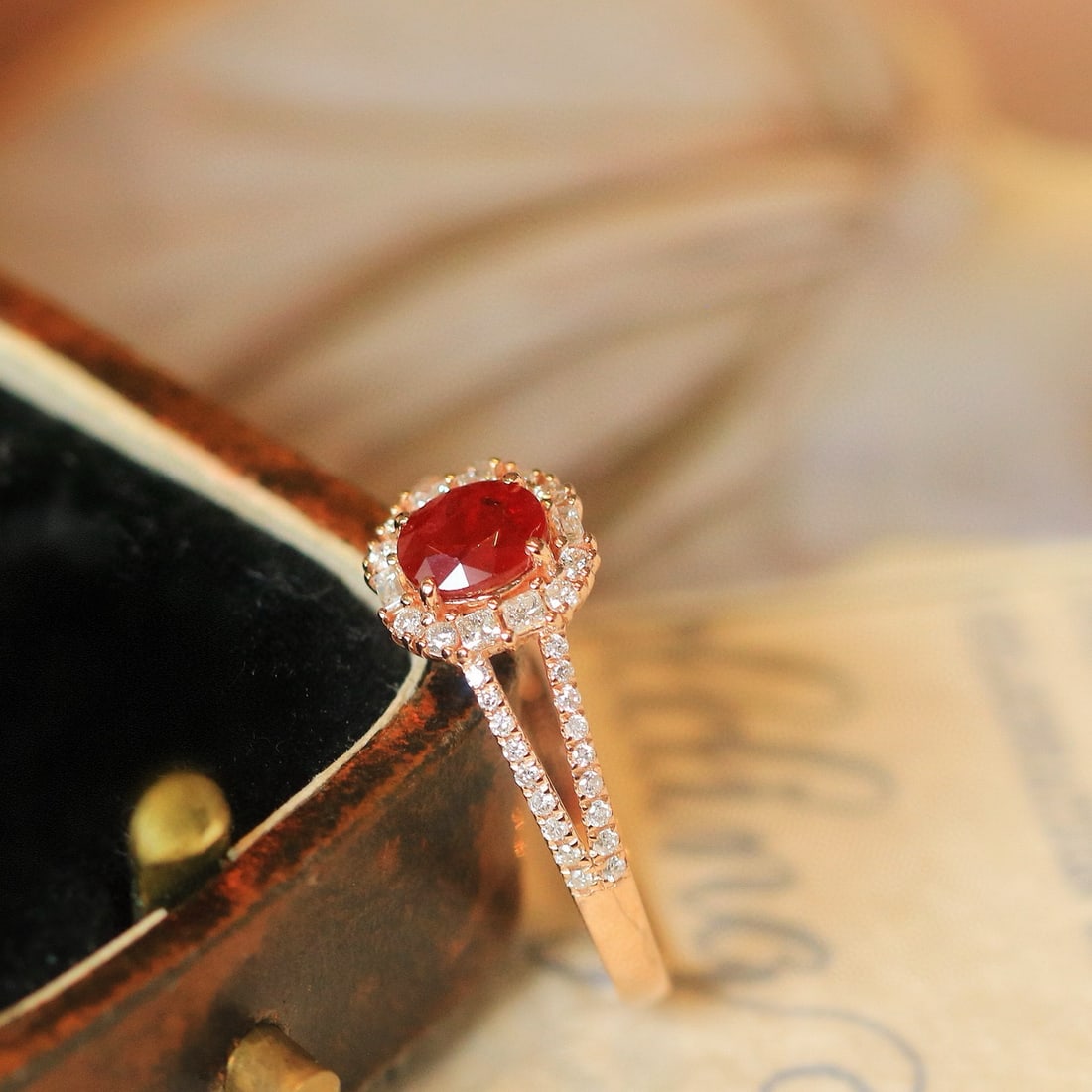 14k Gold 0.98 Ctw Natural Ruby & Diamond Ring - 6