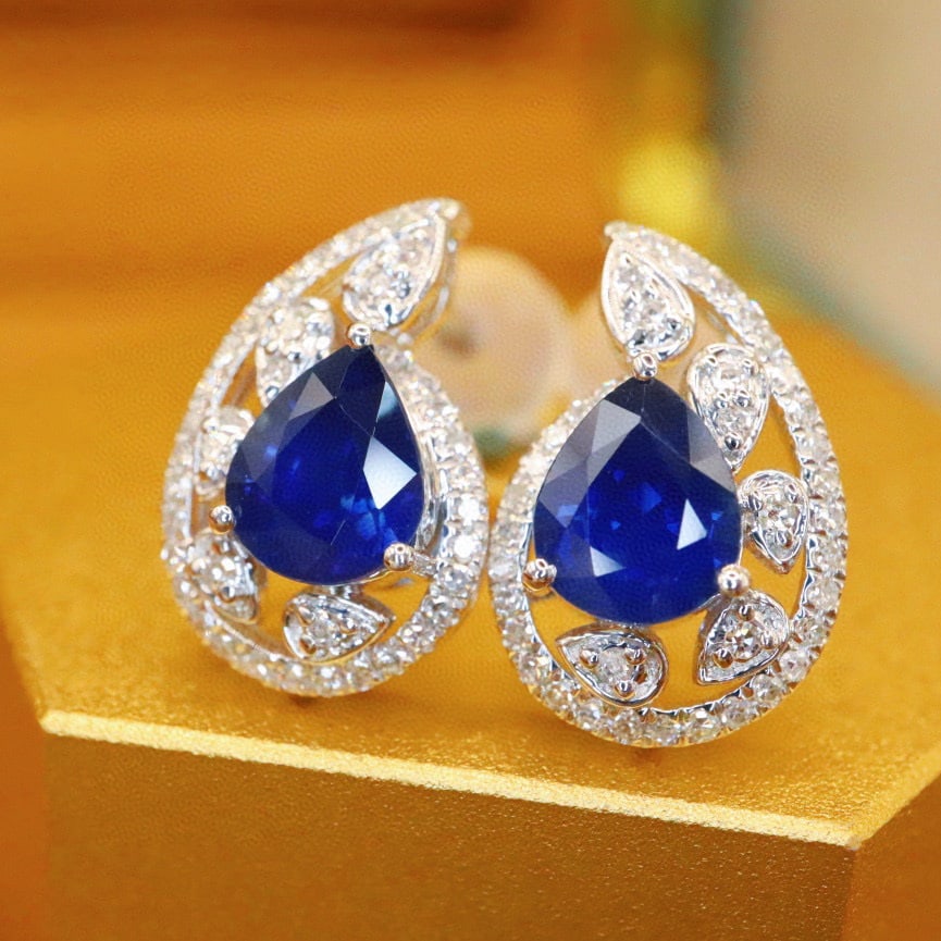 14k Gold 1.80 Ctw Natural Sapphire & Diamond Earrings - 2