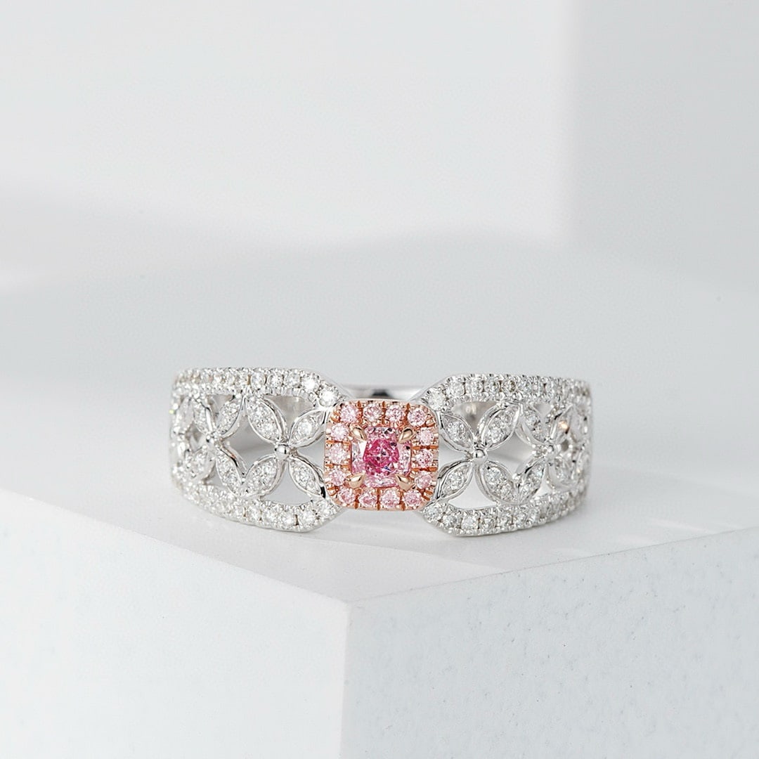 14k Gold 0.37 Ctw Natural Pink Diamond & Diamond Ring: Ref:230988137 // gold content:14k gold // ring size:7. 25us // // main gemstone:pink diamond // shape:cushion // carat weight:0. 11ct // color:pink // treatment:natural // // adjacent gemstone 2 :