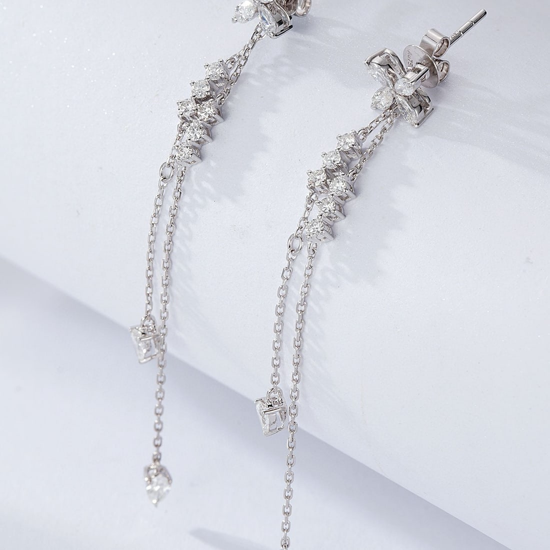 14k Gold 0.93 Ctw Natural H Diamond Earrings - 5