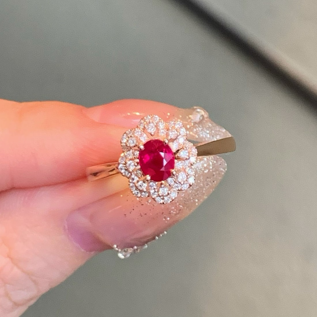 14k Gold 0.83 Ctw Natural Ruby & Diamond Ring - 2