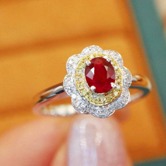 14k Gold 0.77 Ctw Vivid Red Natural Ruby & Diamond Ring - 2