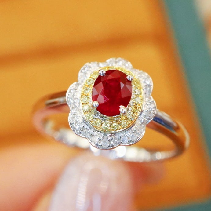 14k Gold 0.77 Ctw Vivid Red Natural Ruby & Diamond Ring - 3