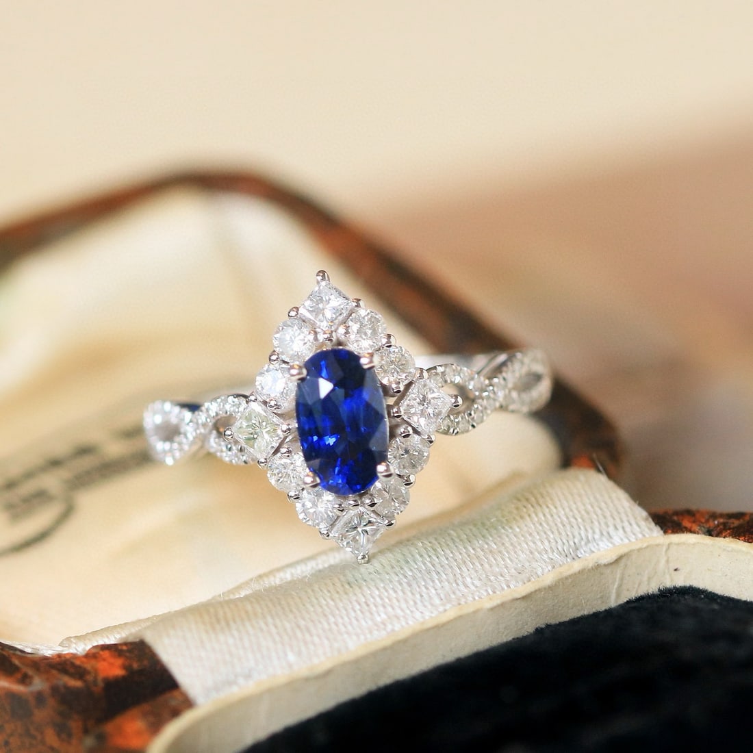 14k Gold 1.66 Ctw Natural Sapphire & Diamond Ring - 3